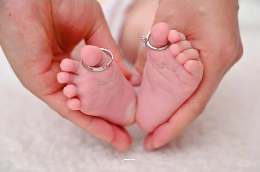 上饶孕妇六个月肚子多大